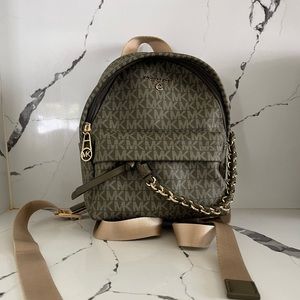 Michael Kors Slater Extra Small Convertible Messenger Backpack
